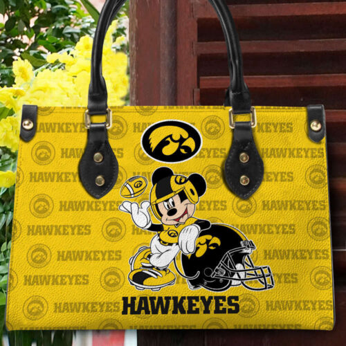 Customized Iowa Hawkeyes Mickey Women Leather PU Hand Bag and Women Wallet Combo Disney Bag Wallet