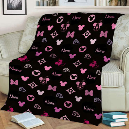 Festive Personalized Mickey & Minnie Mouse Blanket: Ideal Halloween & Christmas Gift