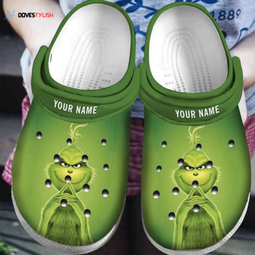 Stylish Grinch Christmas Clogs: Customized Cartoon Slippers for Adults & Kids