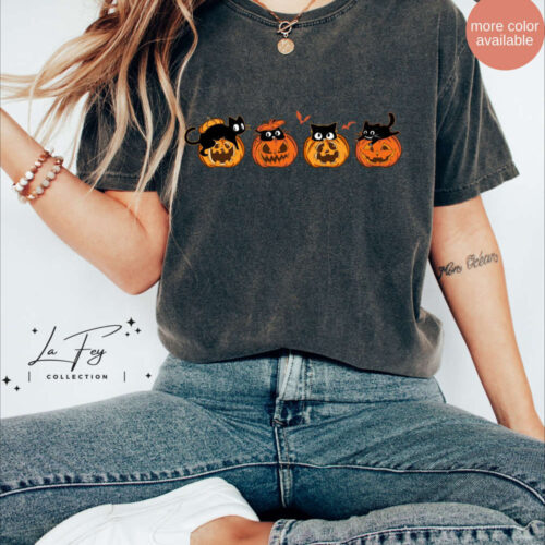 Black Cat Pumpkin Shirt, Comfort Colors Halloween T-Shirt, Black Cat Shirts, Halloween Cat Shirt, Spooky Season, Fall Shirt