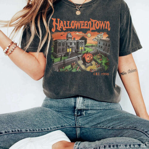 HalloweenTown 1998 Comfort Shirt, Disney Halloween Shirt,2023 Halloween Party, Halloween Town Fall, Fall Pumpkin Shirt, Halloween University