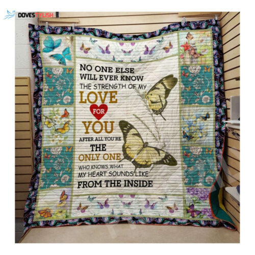 Cozy Butterfly Love For You Fleece Blanket – Perfect Christmas Gift
