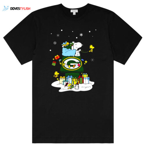 Snoopy Santa Hat KC Chiefs Christmas Shirt – Perfect Gift for Kansas City Football Fans