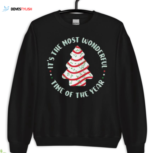 Merry Christmas Shirt: The Perfect Christmas Tree Cake Design