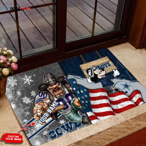 Tampa Bay Buccaneers vs Detroit Lions Mickey And Minnie Teams NFL House Divided Doormat, Gift For Home Decor