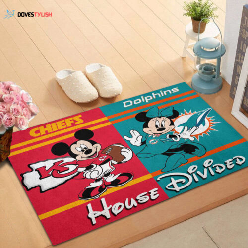 Kansas City Chiefs vs Miami Dolphins Mickey And Minnie Teams NFL House Divided Doormat, Gift For Home Decor