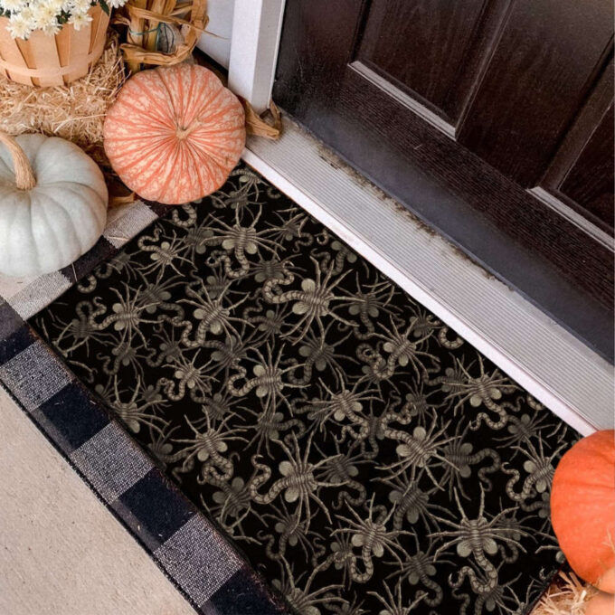 FACE HUGGER PATTERN DOORMAT