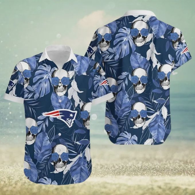 New England Patriots Coconut Leaves And Skulls Hawaiian Shirt