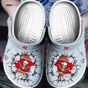 Croc Shoes – Crocs Shoes NFL Football Tampa Bay Buccaneers Adults