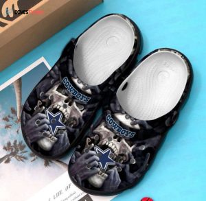 Dallas Cowboys NFL team Skull Rubber Clogs Shoes Clogs Unisex Footwear