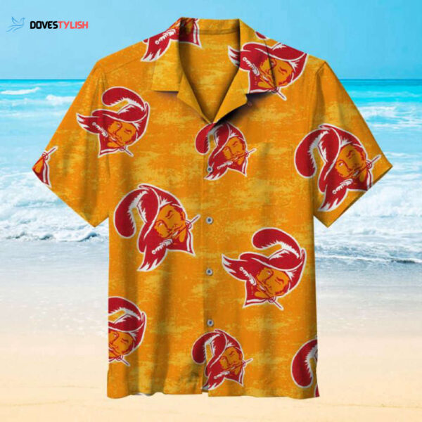 NFL Tampa Bay Buccaneers Hawaiian Shirt Regular Fit Short Sleeve