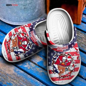 Tampa Bay Buccaneers NFL American Flag Clogss Shoes Clogs Unisex Footwear