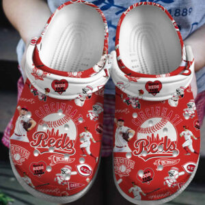 Lightweight And Breathable Cincinnati Reds Red Clogs Gift for Men Women