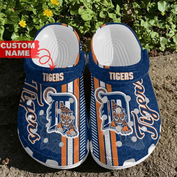 Water-Resistant And Non-slip Detroit Tigers Navy Blue Custom Clogs Gift for Men Women