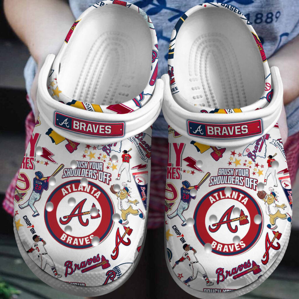 Non-slip Atlanta Braves Clogs Gift for Men Women Non-slip Atlanta Braves Clogs Gift for Men Women