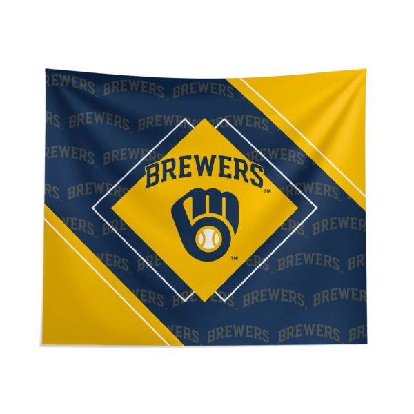Official Milwaukee Brewers Boxed Tapestry – Perfect for Fans!