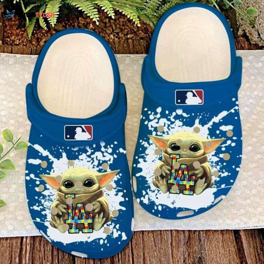 Baby Yoda Los Angeles Dodgers Clogs Shoes Classic Clogs Shoes In Blue