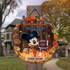 Dallas Cowboys Mickey Round Wooden Sign - Home Decor Gift