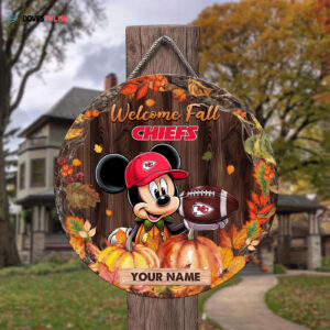Kansas City Chiefs Mickey Round Wooden Sign - Home Decor Gift