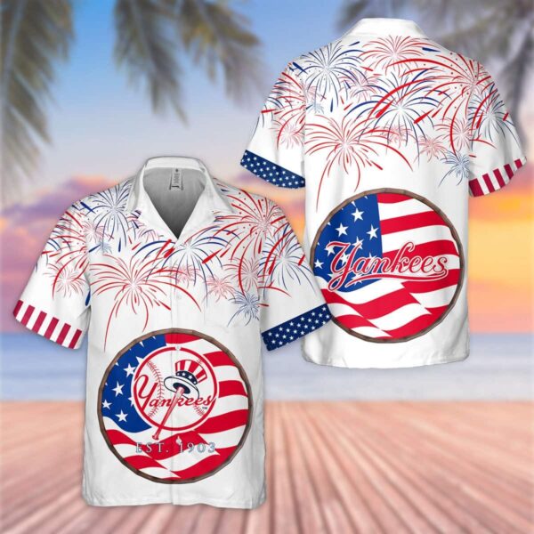 New York Yankees Stars & Stripes Hawaiian Shirt – Celebrate in Style!