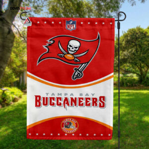 Tampa Bay Buccaneers Football Team Flag, NFL Premium Two-sided Vertical Flag - House Garden Decor Gift