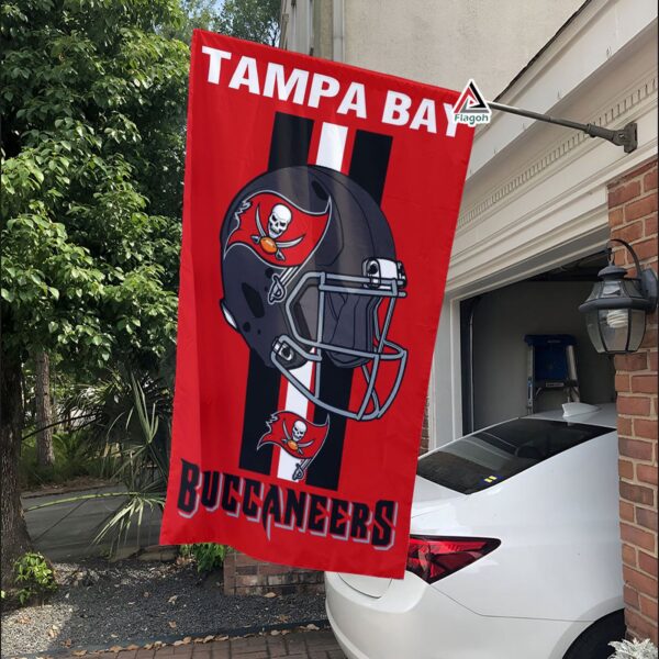 Tampa Bay Buccaneers Helmet Vertical Flag, Buccaneers NFL Outdoor Flag – House Garden Decor Gift